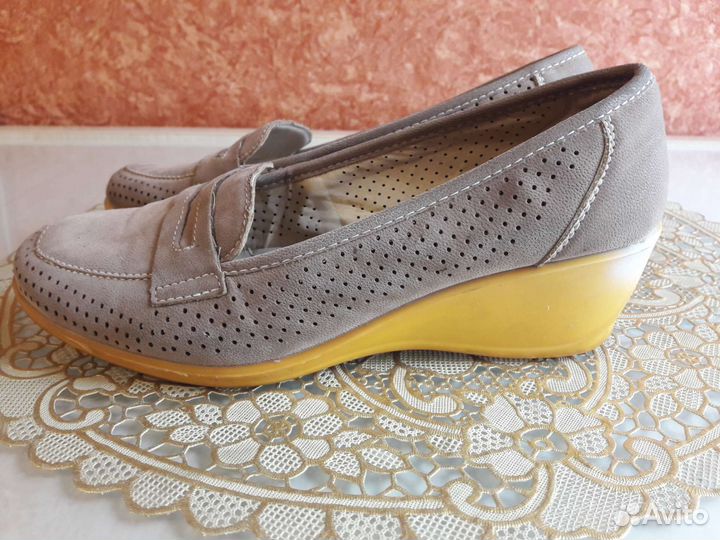 Мокасины женские 37 размер