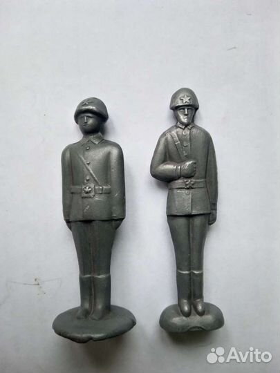 Рыцари и оловянные солдатики