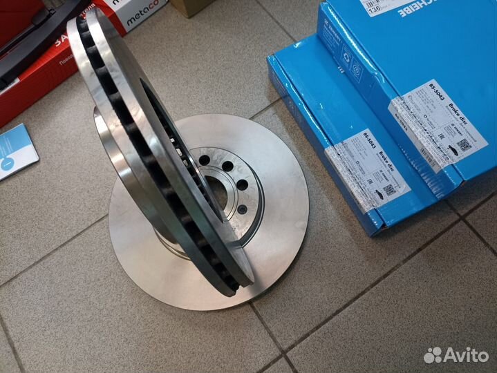 Диск тормозной передний Skoda Octavia А5, A7