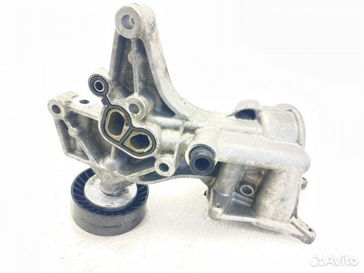 Кронштейн масляного фильтра Volkswagen Golf 6 1.2