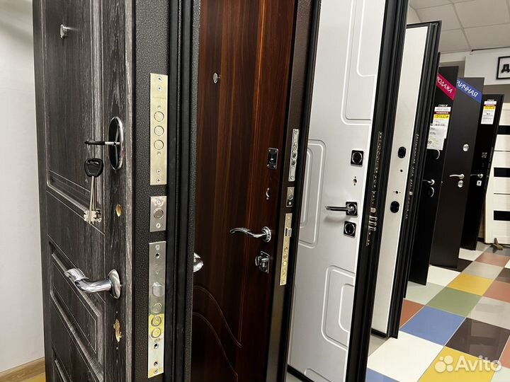 Двери входные металлические