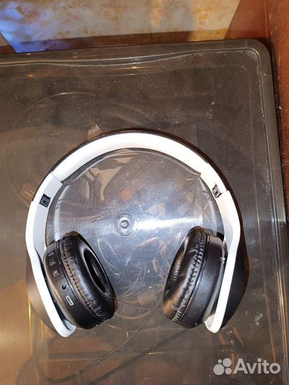 Наушники Bluetooth Cadena M6-REG