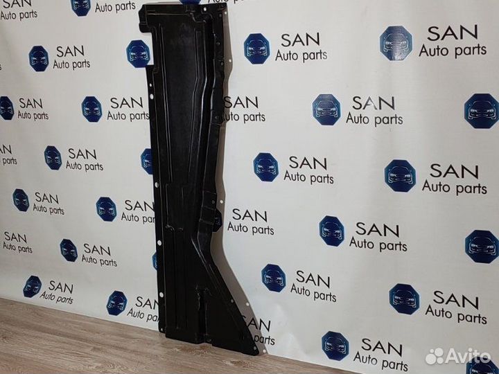 Защита днища кузова правая Bmw X5 E70 N52B30AF