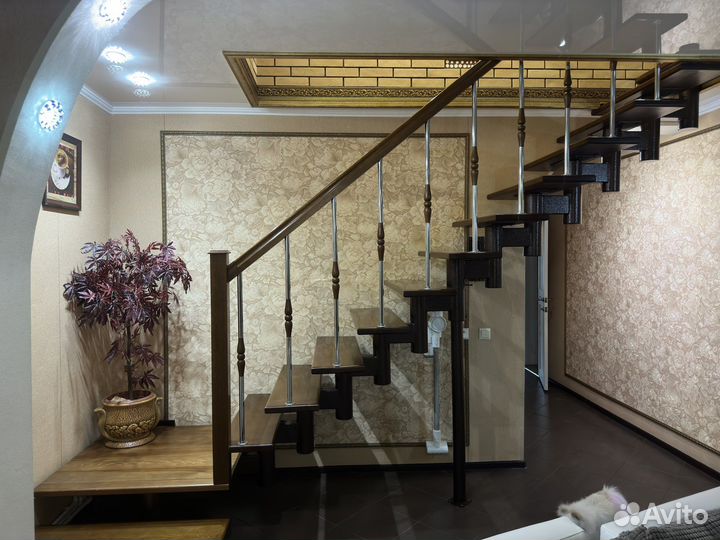 Лестница межэтажная дерево-мелалл бу