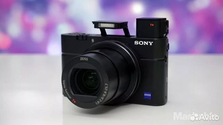 Sony Cyber-shot DSC-RX100M3
