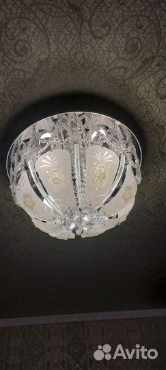 Люстра потолочная светодиодная с пультом