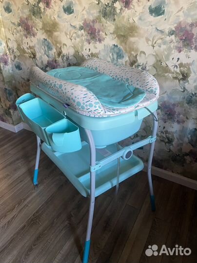 Пеленальный столик с ванночкой