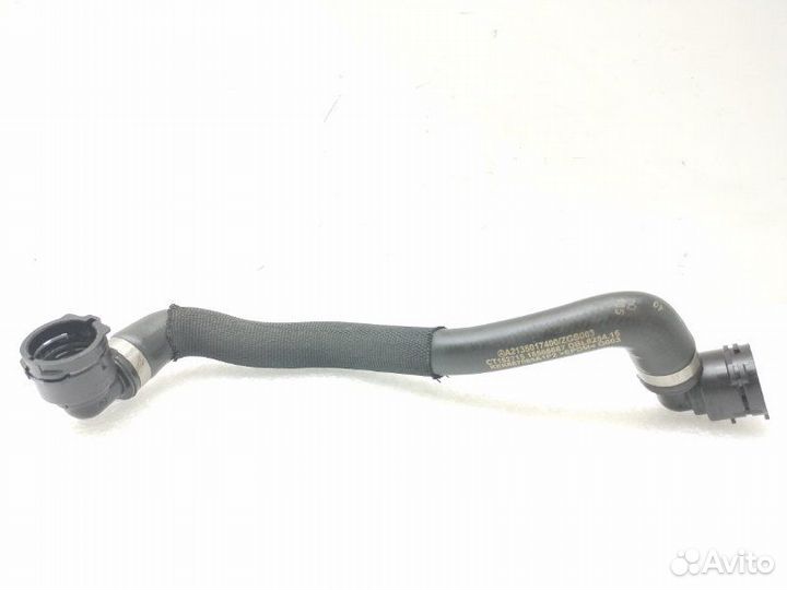 Патрубок системы охлаждения Mercedes-Benz E-Class