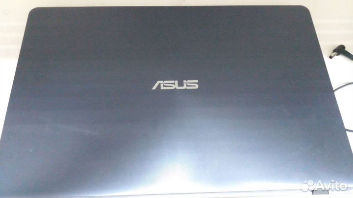 Ноутбук asus