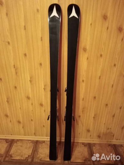 Горные лыжи спортцех гигантский слалом