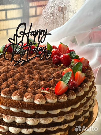 Бенто торты на заказ, клубника в шоколаде