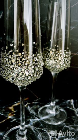 Бокал инкрустированные с камнями