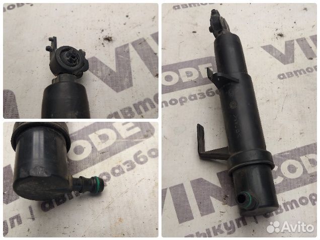 Форсунка омывателя правой фары Ford Kuga 1