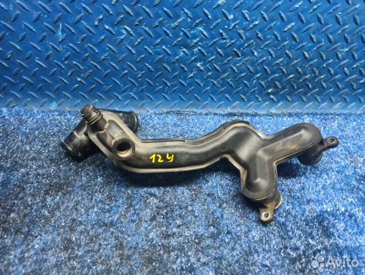 Патрубок охлаждения Range Rover Vogue 3 L322