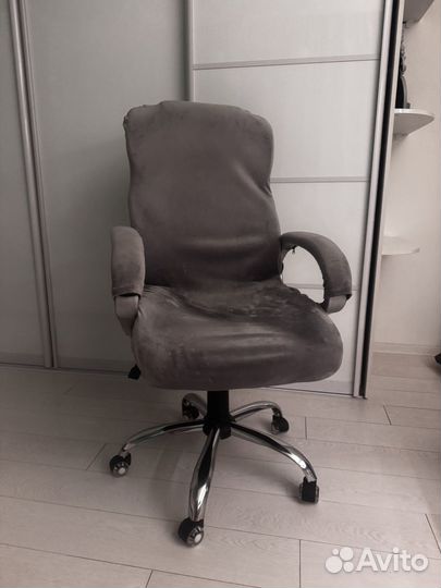 Чехол на компьютерное кресло серый