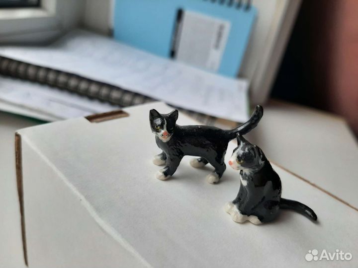 Статуэтка фарфор