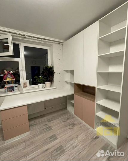 Шкаф двухстворчатый