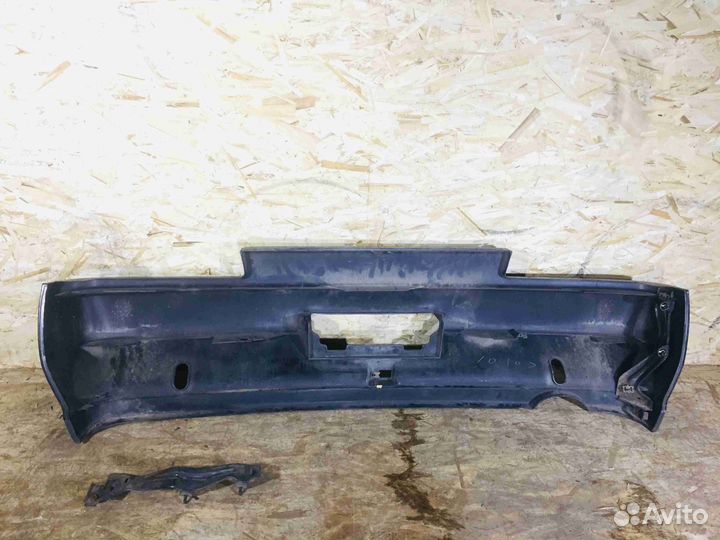 Бампер задний sedan Nissan Skyline R32 Чёрныйдефек