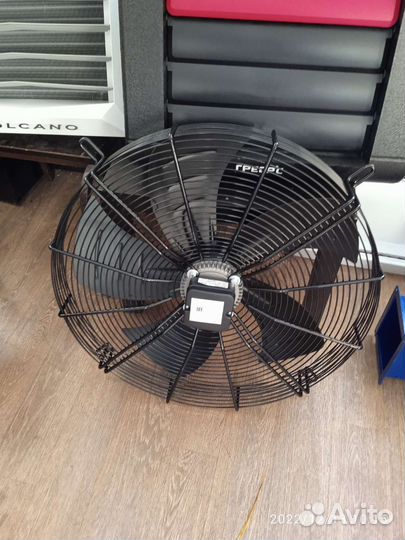 Мощный осевой вентилятор YWF-630S