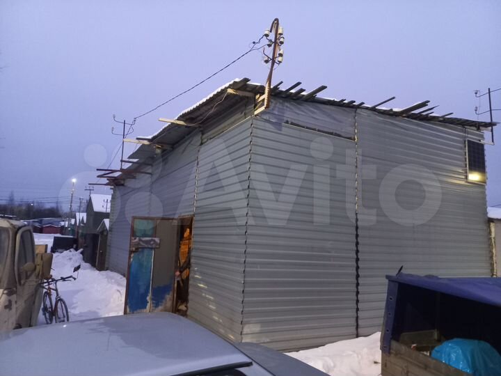 Гараж, > 30 м²