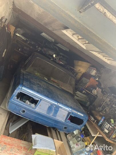 На запчасти. Ваз 2107 инжектор 2008 год в разбор