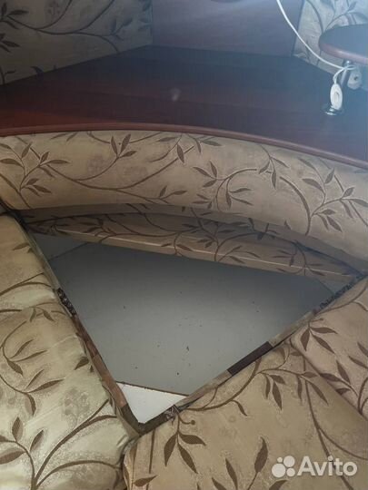 Угловой диван бу