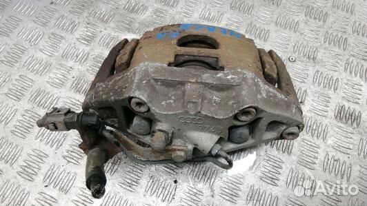 Суппорт тормозной передний правый audi A8 D3 (HEA28N701)