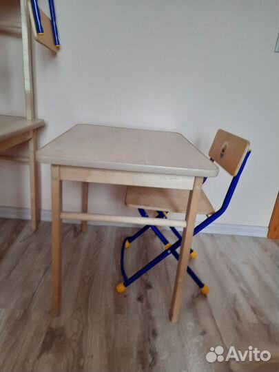 Детские столы и стулья 6 шт