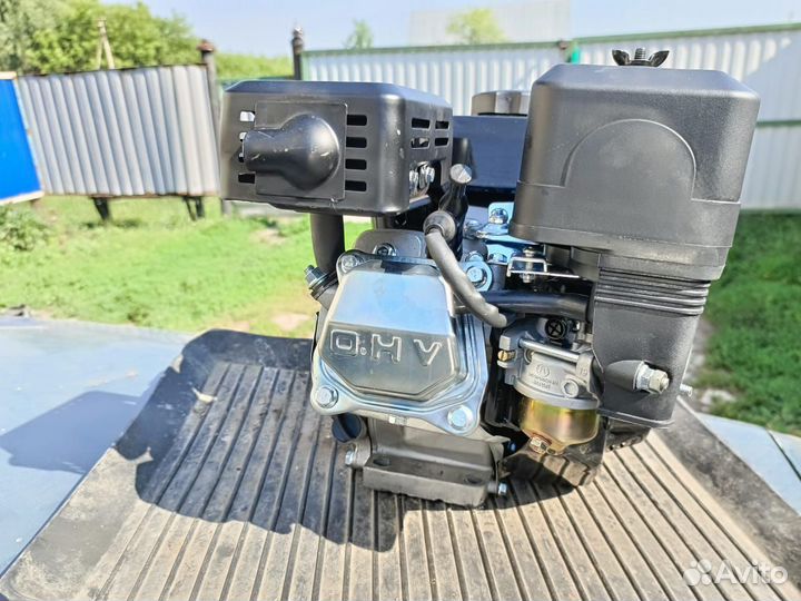 Бензиновый двигатель 7