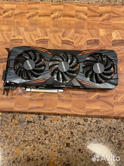 Видеокарта Gigabate 1070 Ti Gaming 8 GB