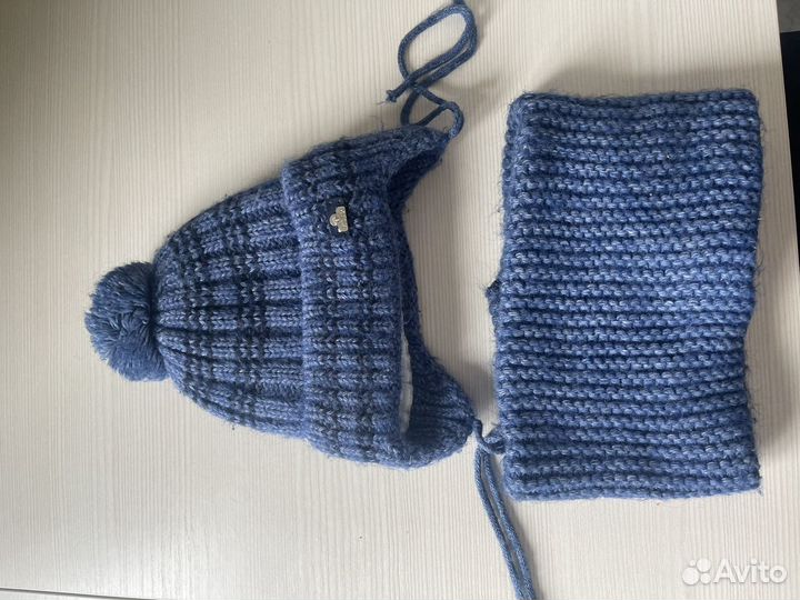 Комплект шапка и снуд