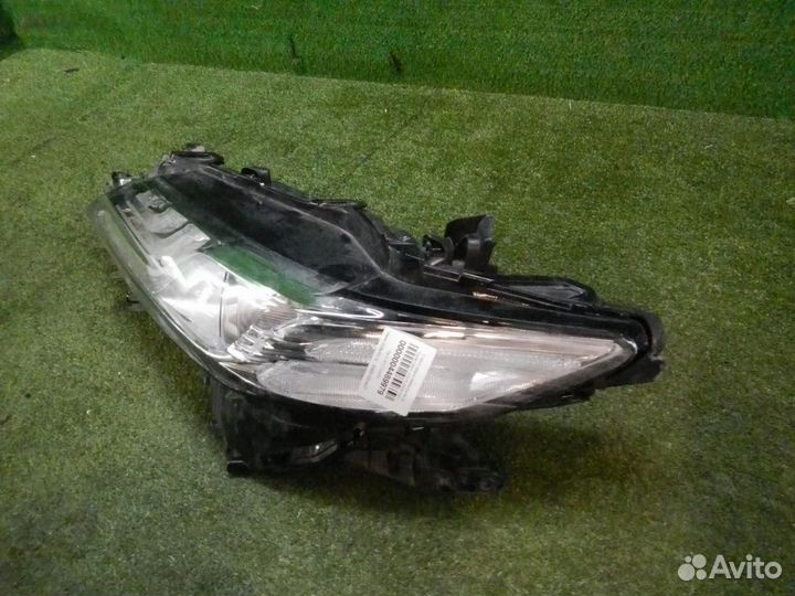 Фара левая Toyota Camry