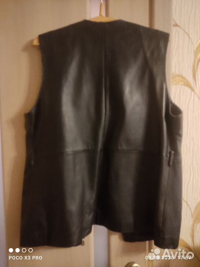 Жилетка женская