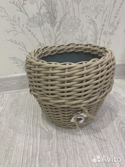 Кашпо из ротанга 12 литров и 5 литров