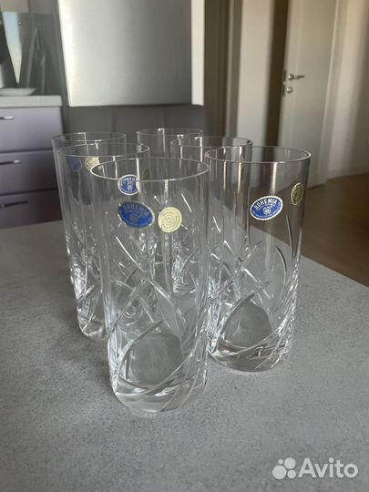 Хрустальные стаканы