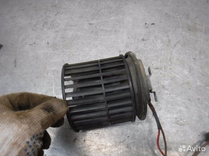 Моторчик отопителя Ваз 2112 1.5 2004