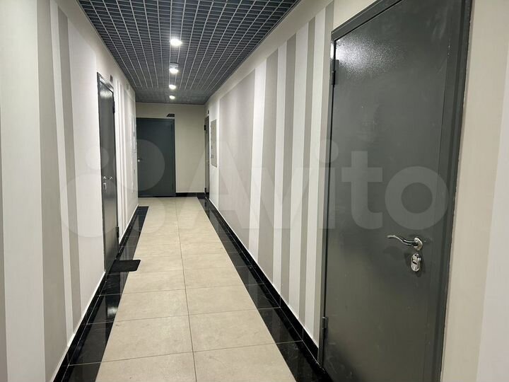 3-к. квартира, 100,7 м², 13/23 эт.