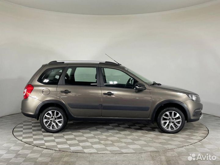 ВАЗ Granta Cross 1.6 МТ, 2019, 46 000 км