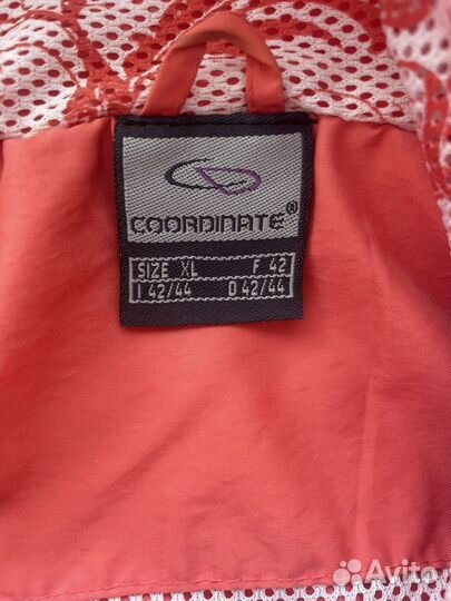 Куртка ветровка женская