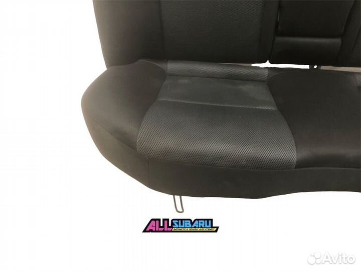 Сиденье заднее Subaru Impreza Wrx Sti GDB EJ207