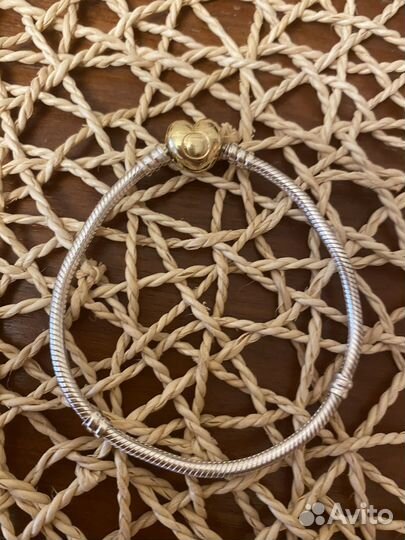 Браслет Pandora moments