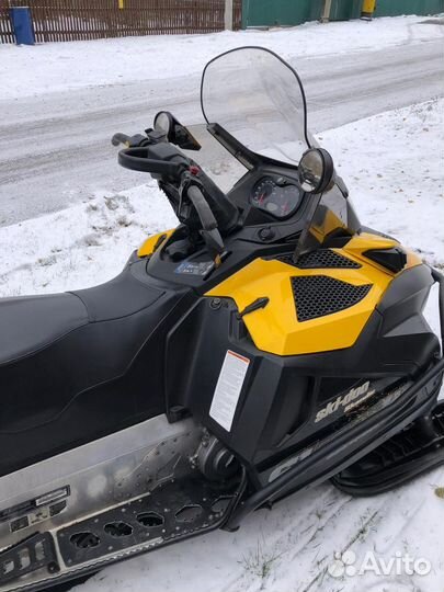 Снегоход brp ski-doo skandic wt 600