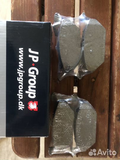Колодки переднии