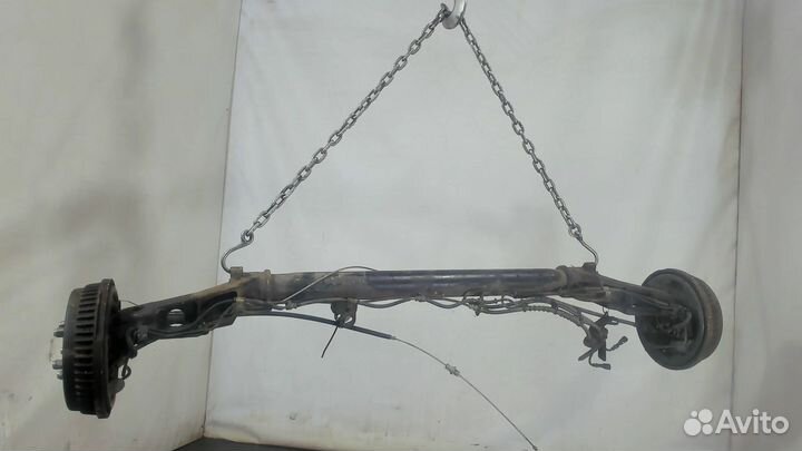 Балка подвески задняя Chrysler Town-Country, 1999