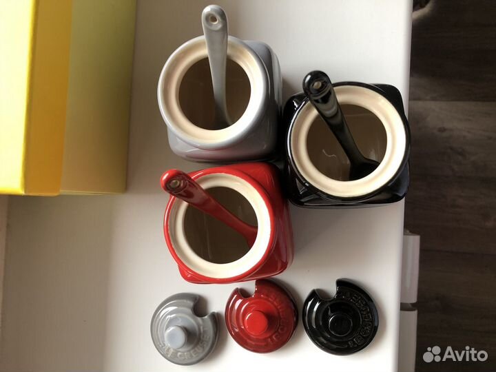 Посуда le creuset баночки с крышечкой/соусницы