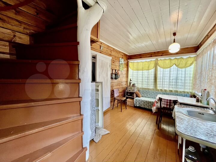 Дом 45 м² на участке 6 сот.