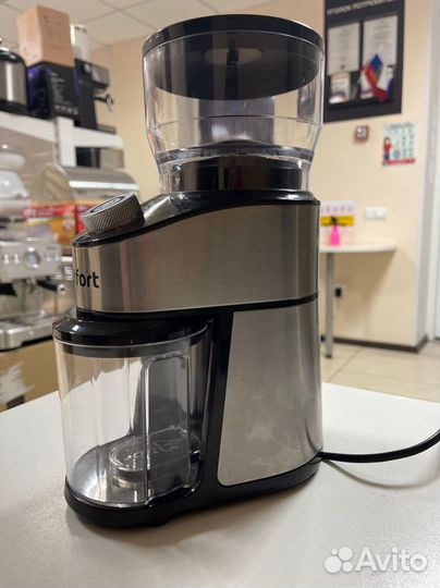 Кофемолка Kitfort KT-744