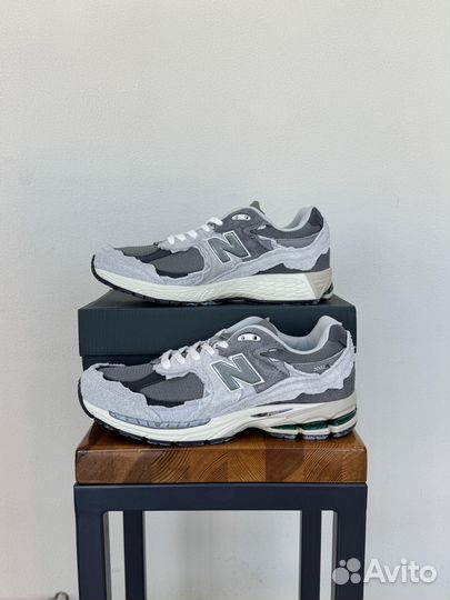 New Balance 2002R мужские