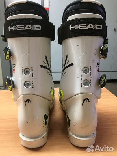 Горнолыжные ботинки