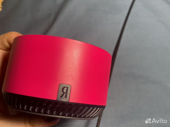 Яндекс станция lite розовая